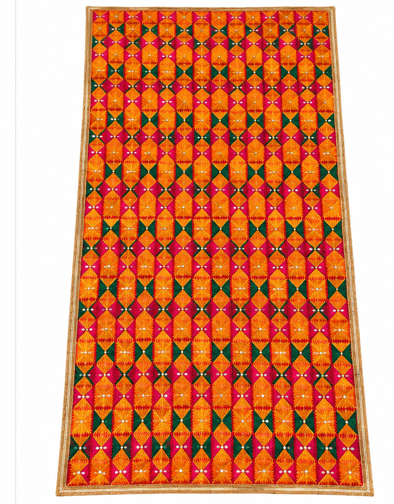 Colorful Phulkari Punjabi dupatta – geometric embroidery and gold border detail